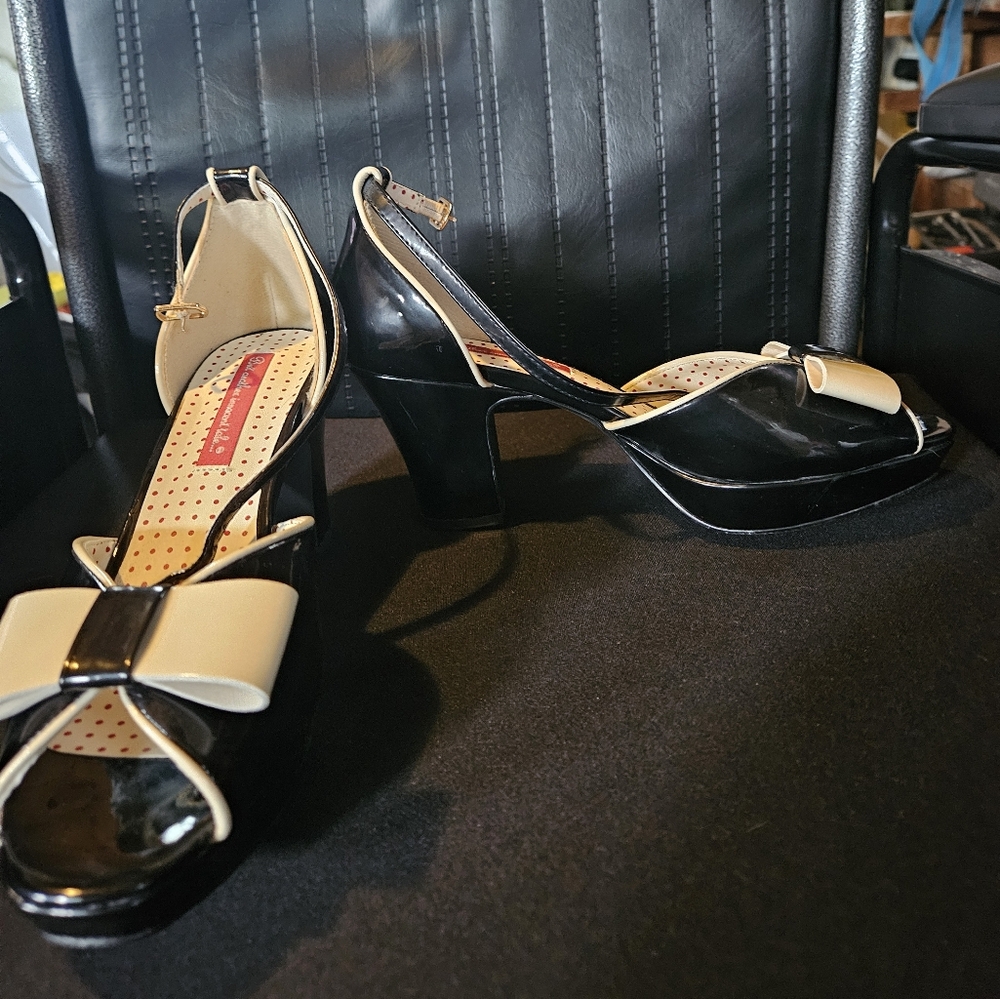Chic Black and Cream Peep-Toe Heels